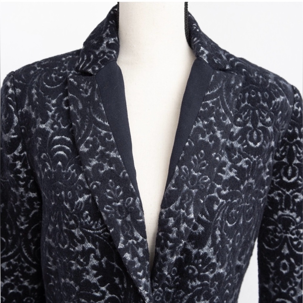 CAbi Blazer Jacket 6 Jacquard Textured Navy Blue Wool Blend Flocked - Picture 6 of 11